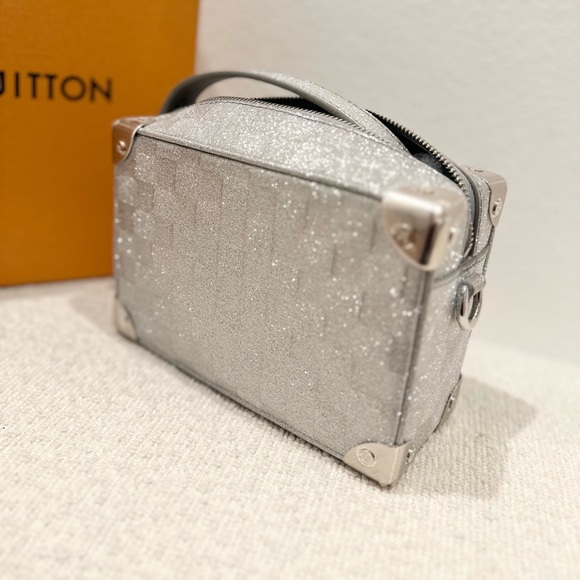 LOUIS VUITTON Mini Soft Trunk - Picture 3 of 17